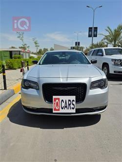 كرايسلر 300